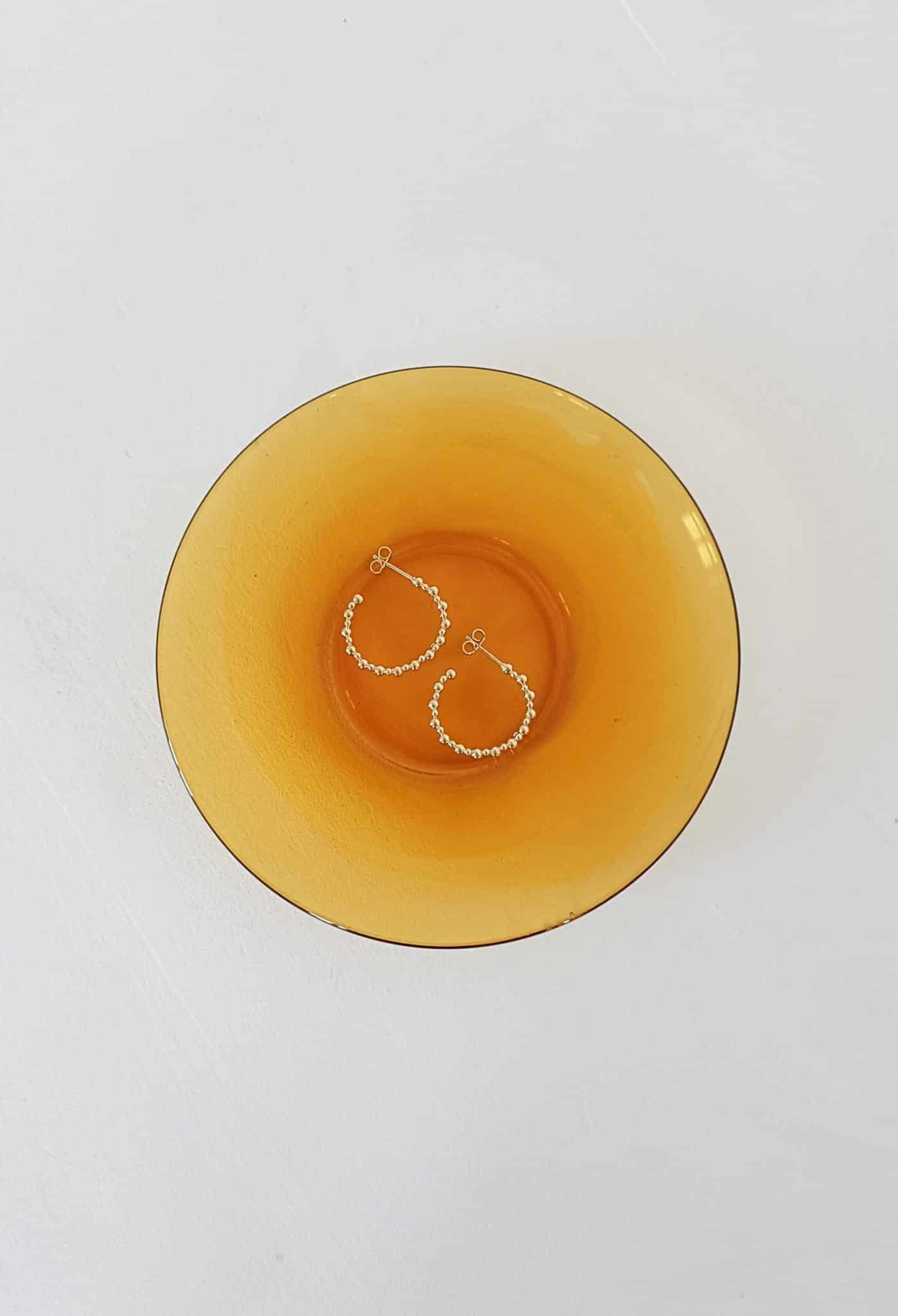 Boucles d'oreilles dorées modernes - Marie Duvert