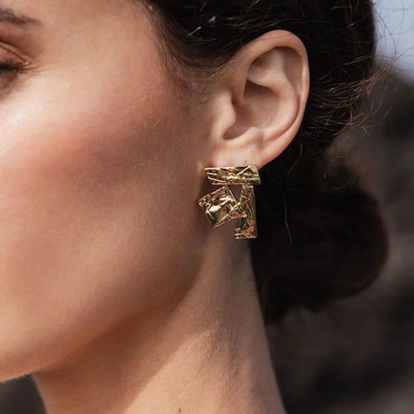 Boucles d'oreilles puces dorées - Chic Alors Paris