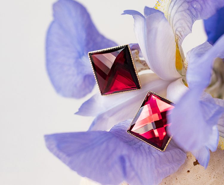 Boucles d'oreilles puces colorées - Chic Alors Paris
