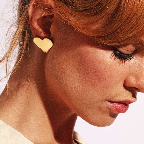 Boucles d'oreilles puces dorées - Chic Alors Paris