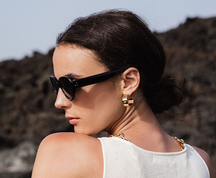 Boucles d'oreilles créoles Lex - Chic Alors Paris – Image 3