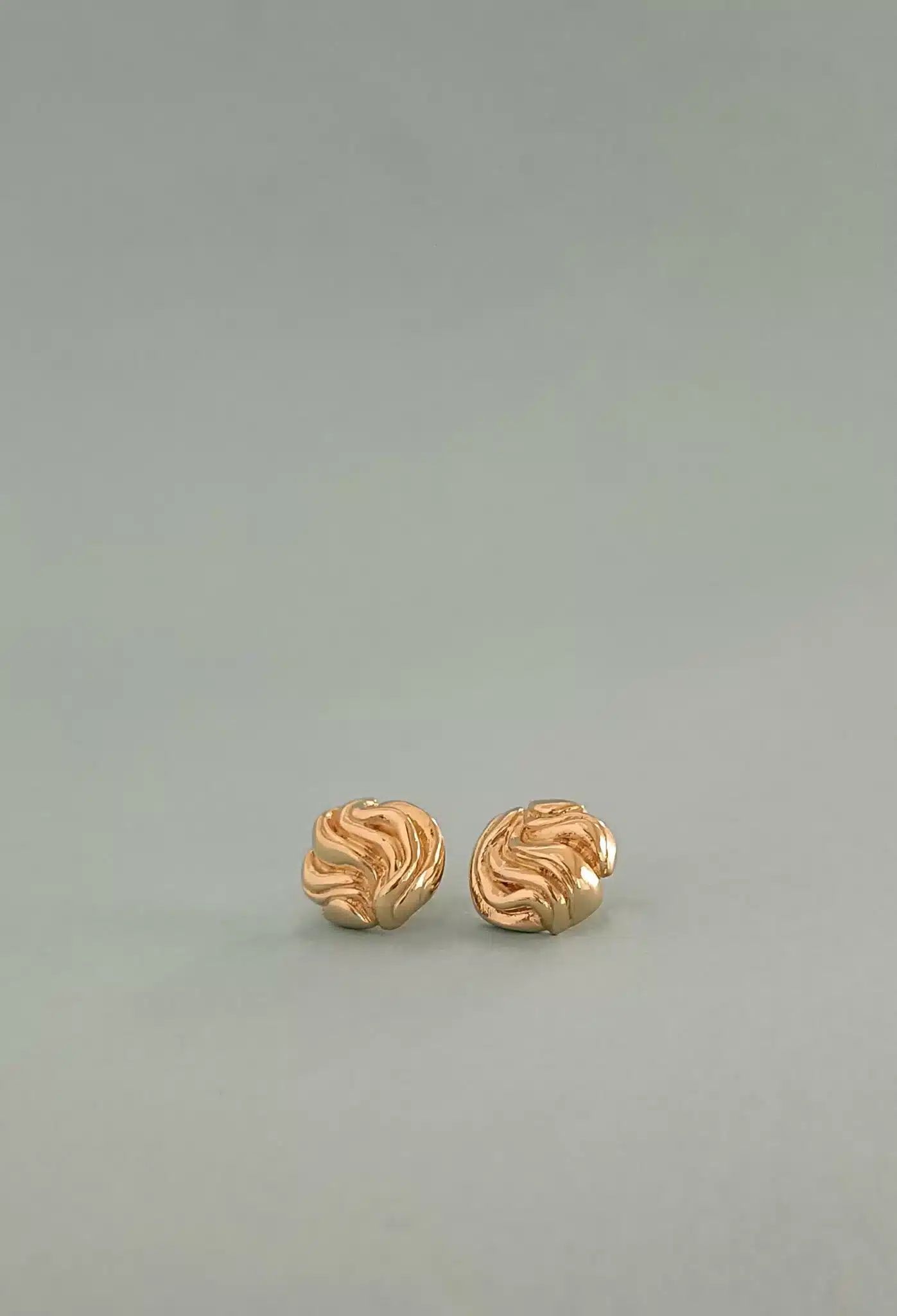 Boucles d'oreilles puces - Marie Duvert
