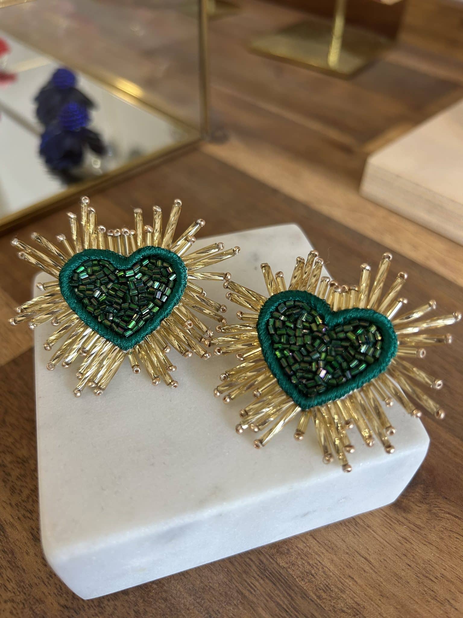 Boucles d'oreilles cœurs originales - Olivia Dar